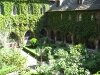 Blick in den Innenhof des Klosters